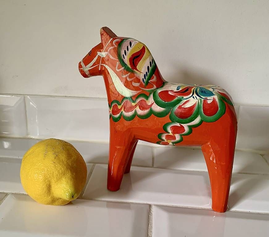 Statuette: Cheval Dala vintage suédois  – Usato da Montreux venduto da Barber_Swiss_Vintage