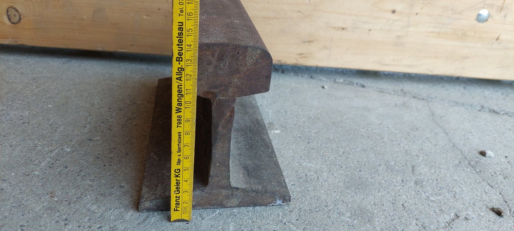 Attrezzi da lavoro: Schmiedeplatten für Handwerker – Usato da Niederuzwil venduto da peter.