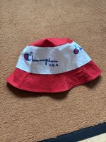 Champion Bucket Hat M, Rot/Weiss, neuwertig, Sommer