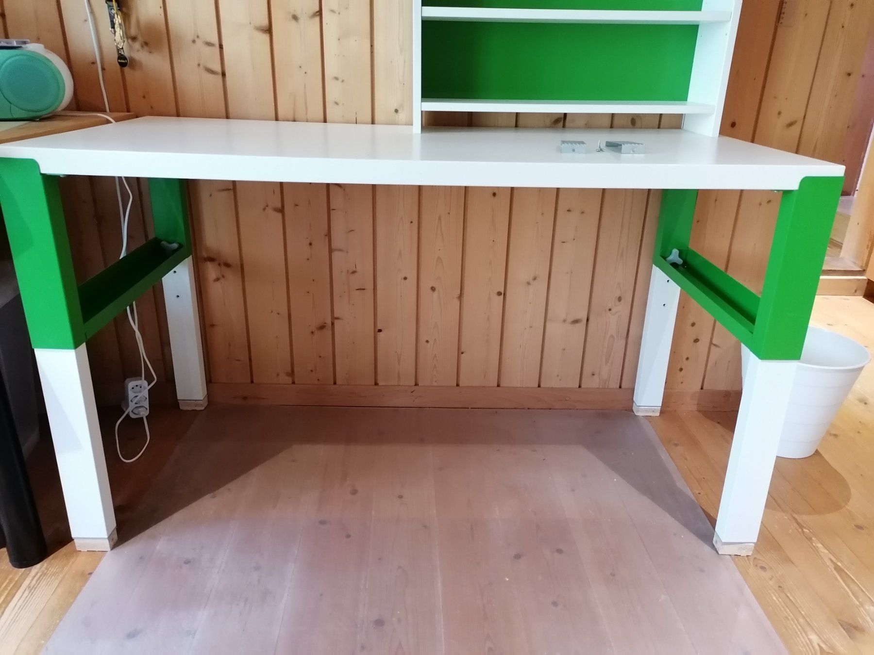 Ikea Schreibtische: Schreibtisch PAHL – Gebraucht aus Wald ZH von wallis02