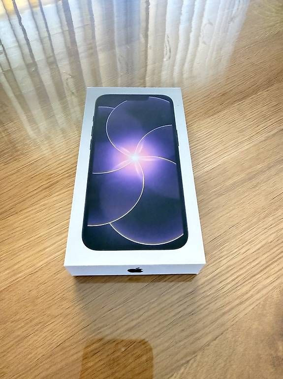 Apple Portables: iPhone 17e black 256 GB – Neuf avec emballage d'origine à Cugy VD par MrBeRa 2
