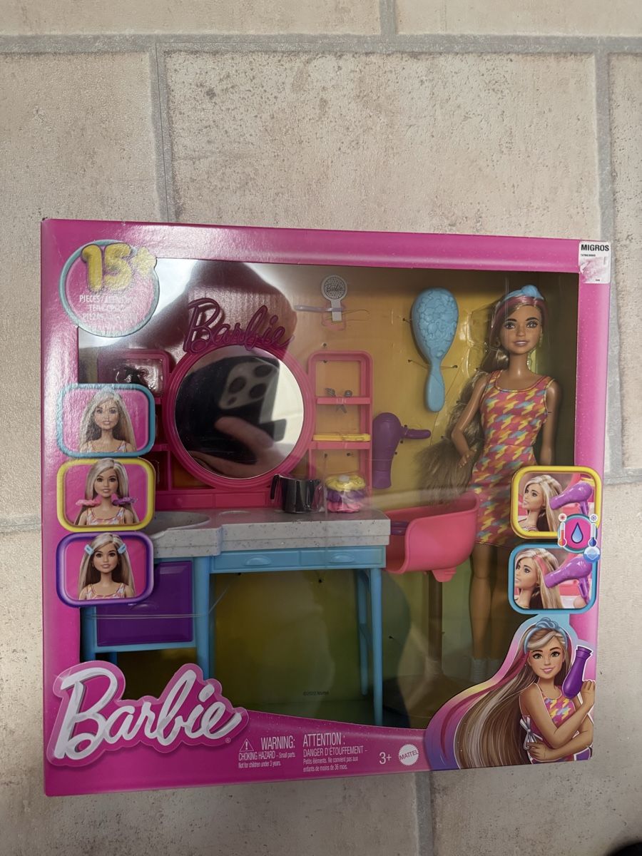 Bambole: Barbie Coiffeuse avec poupée - Cadeau idéal ! – Nuovo e nell'imballaggio originale da Martigny venduto da gigikro