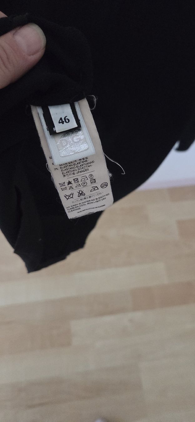 Dolce & Gabbana Camicette: D&G Bluse schwarz Gr.38 – Usato da Hellbühl venduto da Oki_doki 5