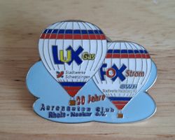 Pin Heissluftballon Luxto Fox 20 Jahre Aeronauten 