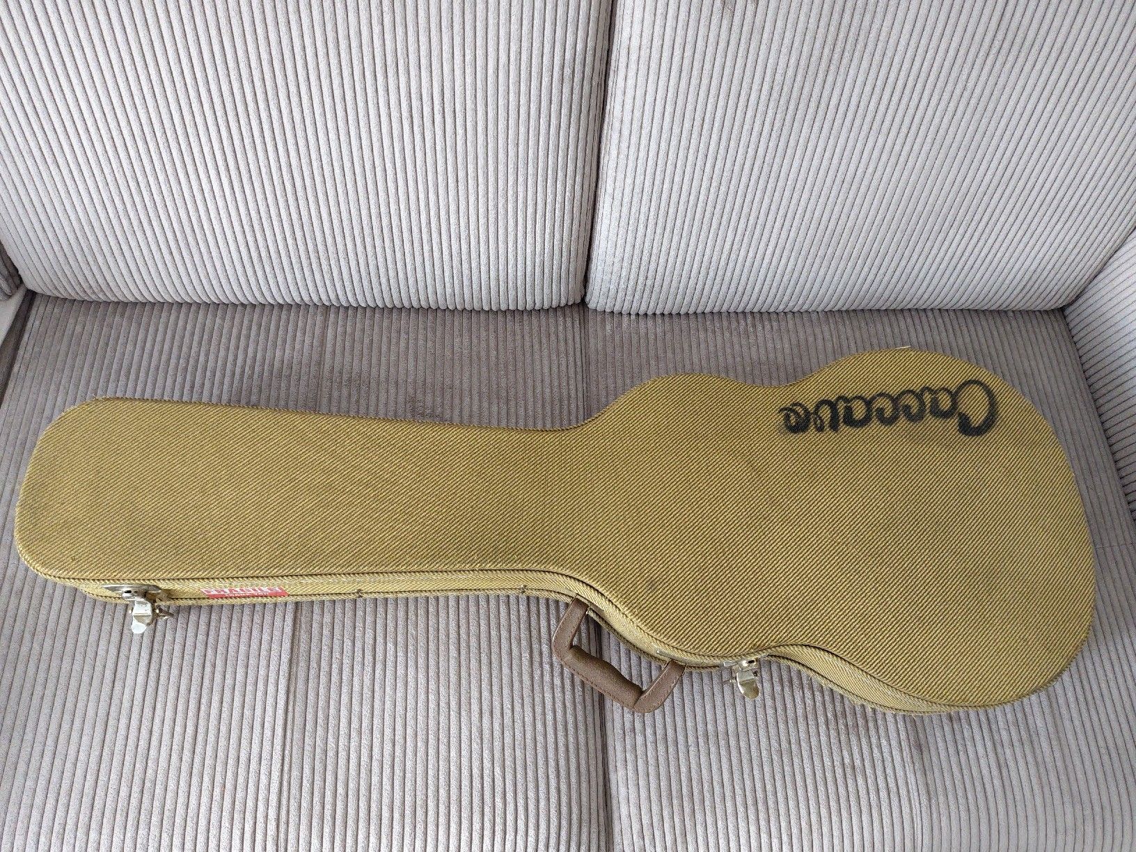Musikinstrumente: Les Paul Style Gitarre Rio-Palisander – Gebraucht aus Horw von Leopardd 9