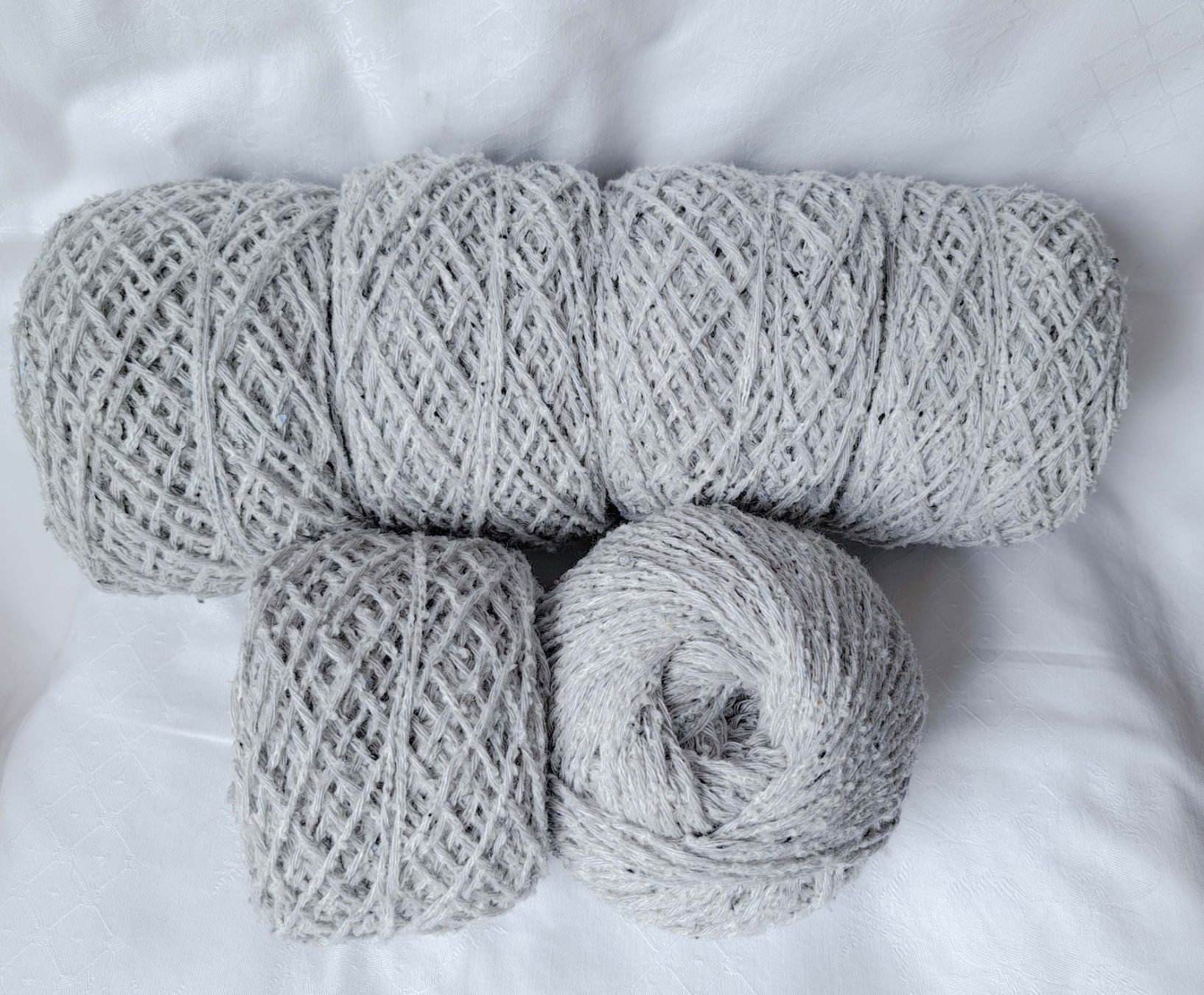 Lana: 575 g Wolle, hellgrau – Nuovo e nell'imballaggio originale da Basel venduto da Sweet-Yarns01 1