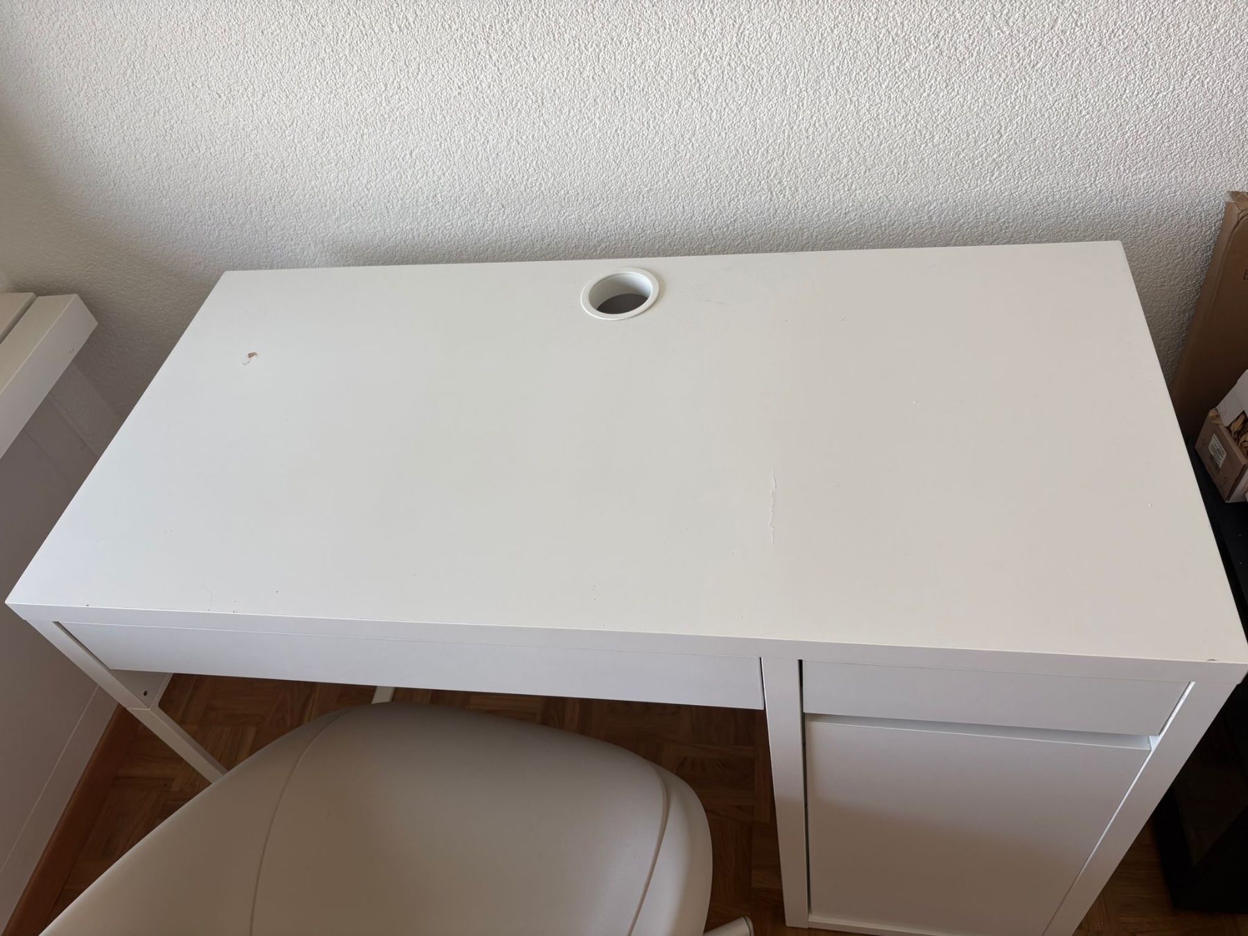 Scrivanie: Schreibtisch und Stuhl Ikea – Usato da Kollbrunn venduto da bri_r8bt 1