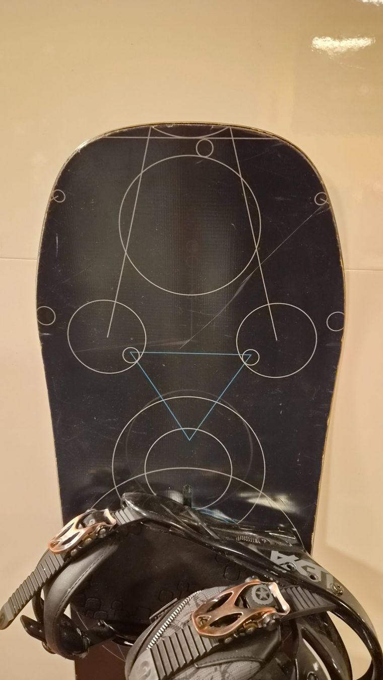 Burton Boards: Snowboard Burton Custom 125cm inkl. Bindung – Gebraucht aus Oberrieden von Raja011 3