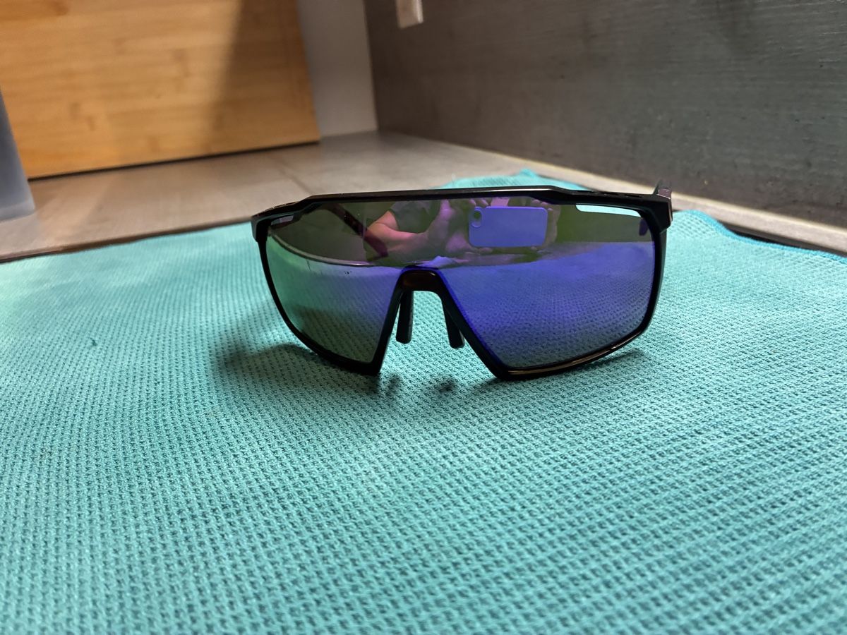 Uvex Occhiali & Lenti: Sportbrille Uvex mit Etui – Usato da Mitlödi venduto da meyer-sabrina 5