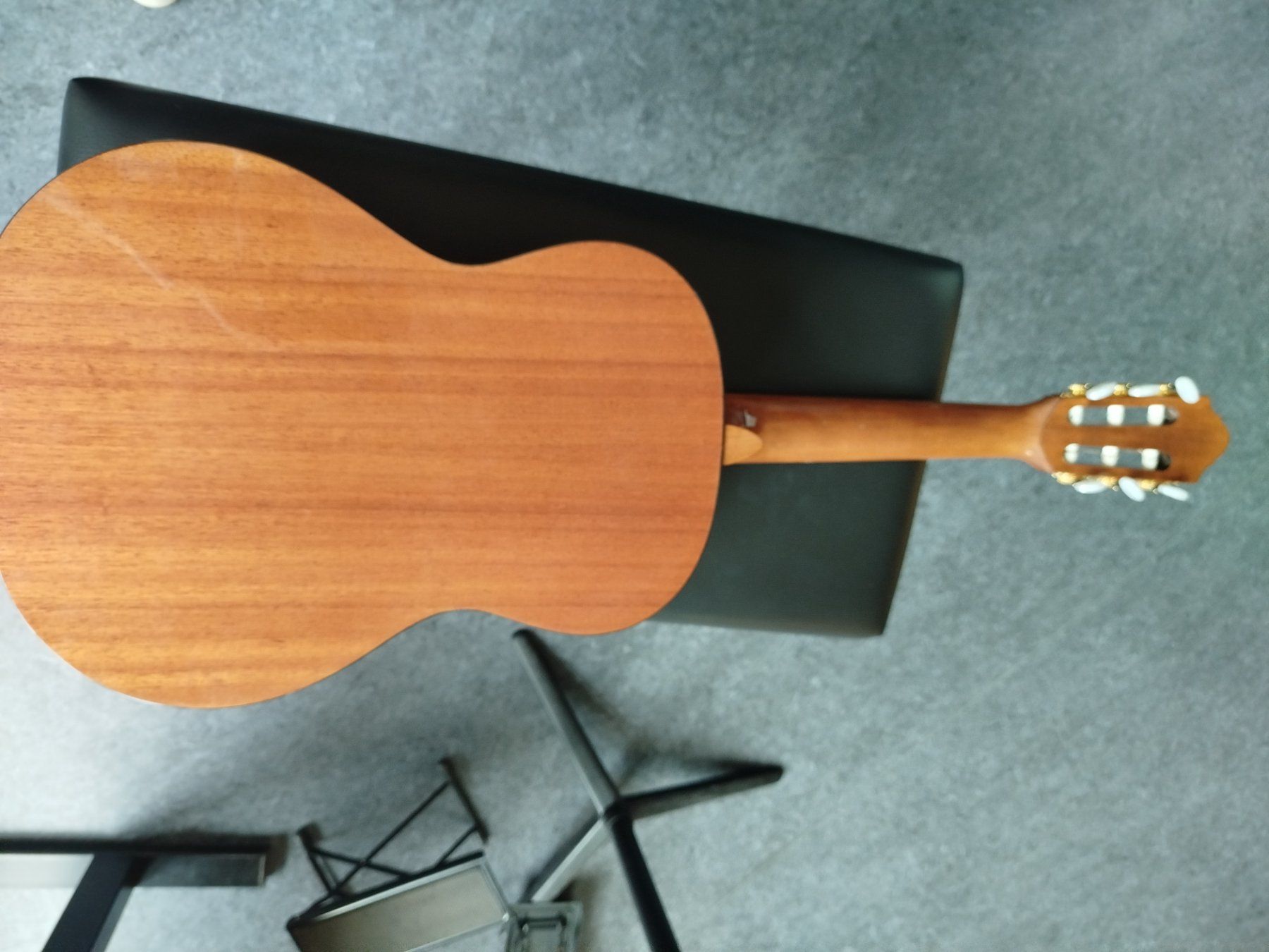 Strumenti musicali: 1/2 Gitarre Pro Arte, massive Decke Modell GC75 II – Usato da Zürich venduto da aur_jh5l 1