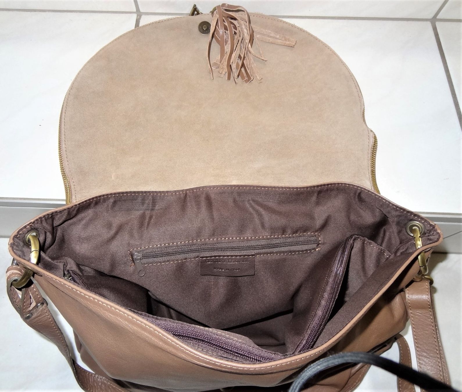 Taschen für Damen: LEDERTASCHE NEU – Neu (gemäss Beschreibung) aus Läufelfingen von Kamari 6