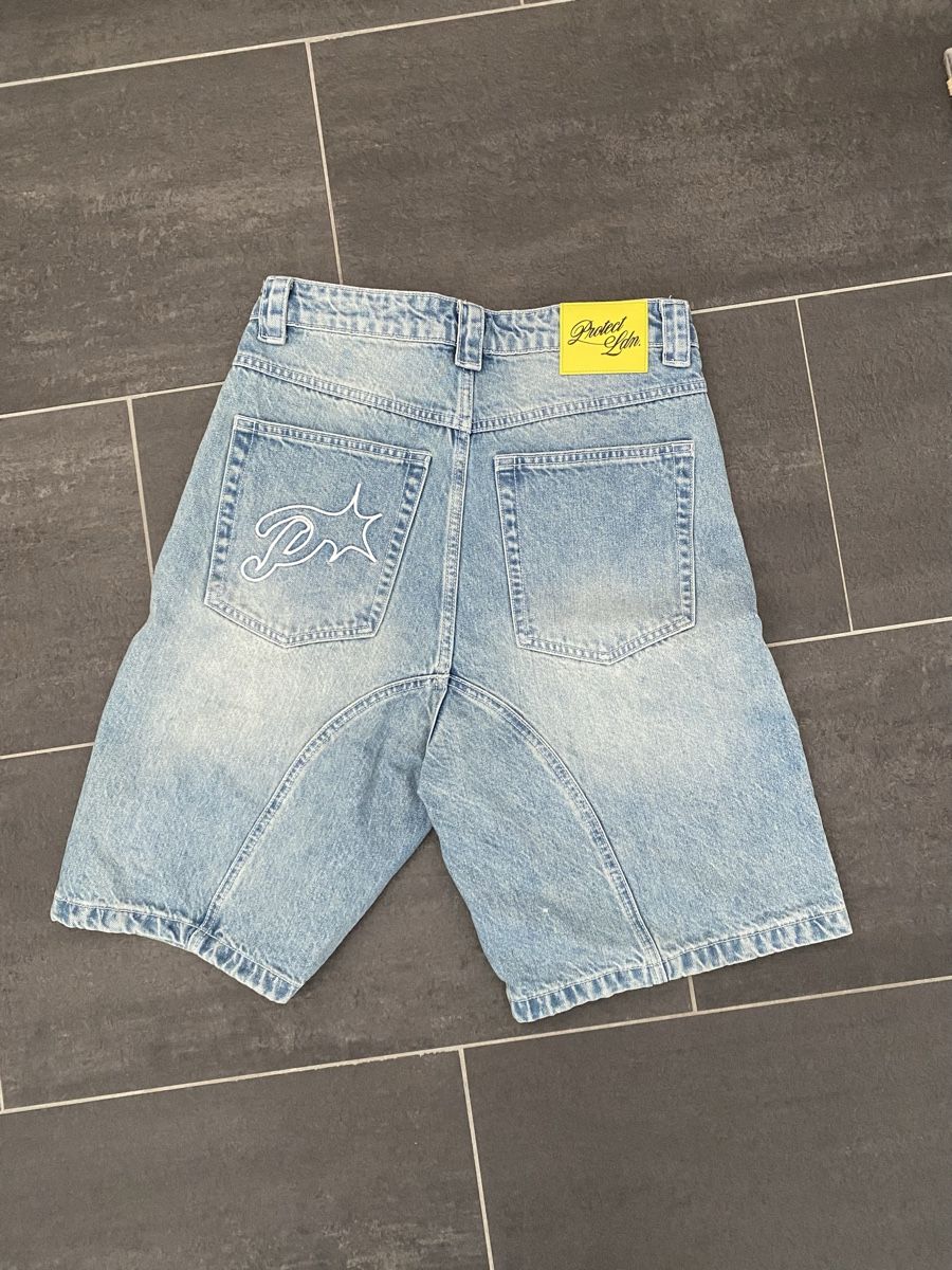 Pantaloni: Denim Shorts Protect Grösse M hellblau neu – Nuovo e nell'imballaggio originale da Langwiesen venduto da lev_j9fw 1