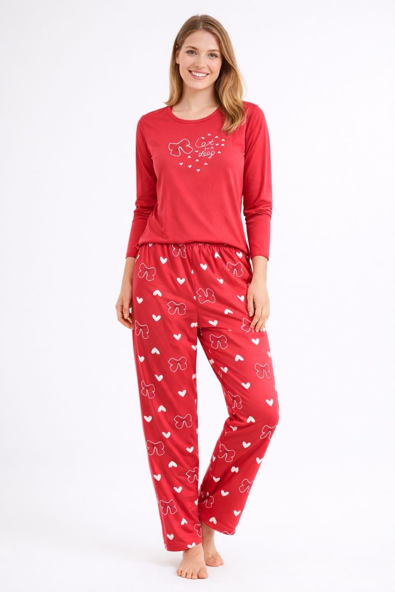 Negligees & Pyjamas: Pyjama NEU – Neu und originalverpackt aus Malters von EnairaNr1