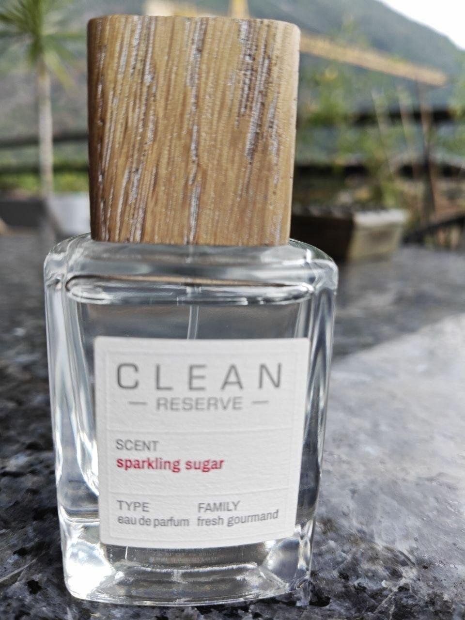 Clean Profumi & Eau de Toilette: Clean Reserve, Sparkling sugar EDP 50ml – Usato da Losone venduto da Sonnenbrille1