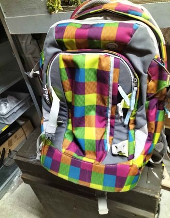 Satch Schulranzen Rucksack bunt kariert, top Zustand 