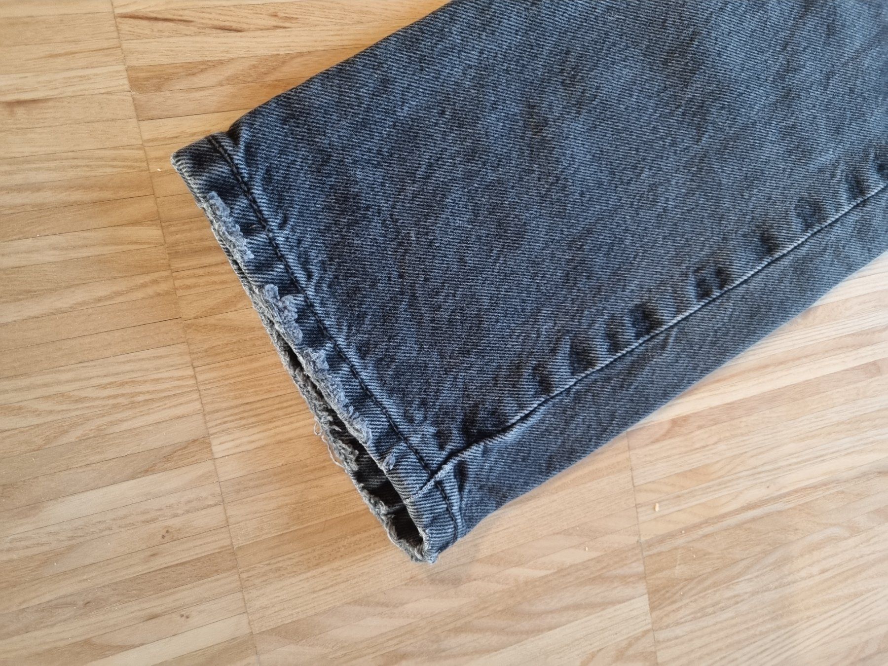 Levi's Jeans: Levi's Middy Straight, Gr. 25 – Usato da Zürich venduto da zimmi_o 2