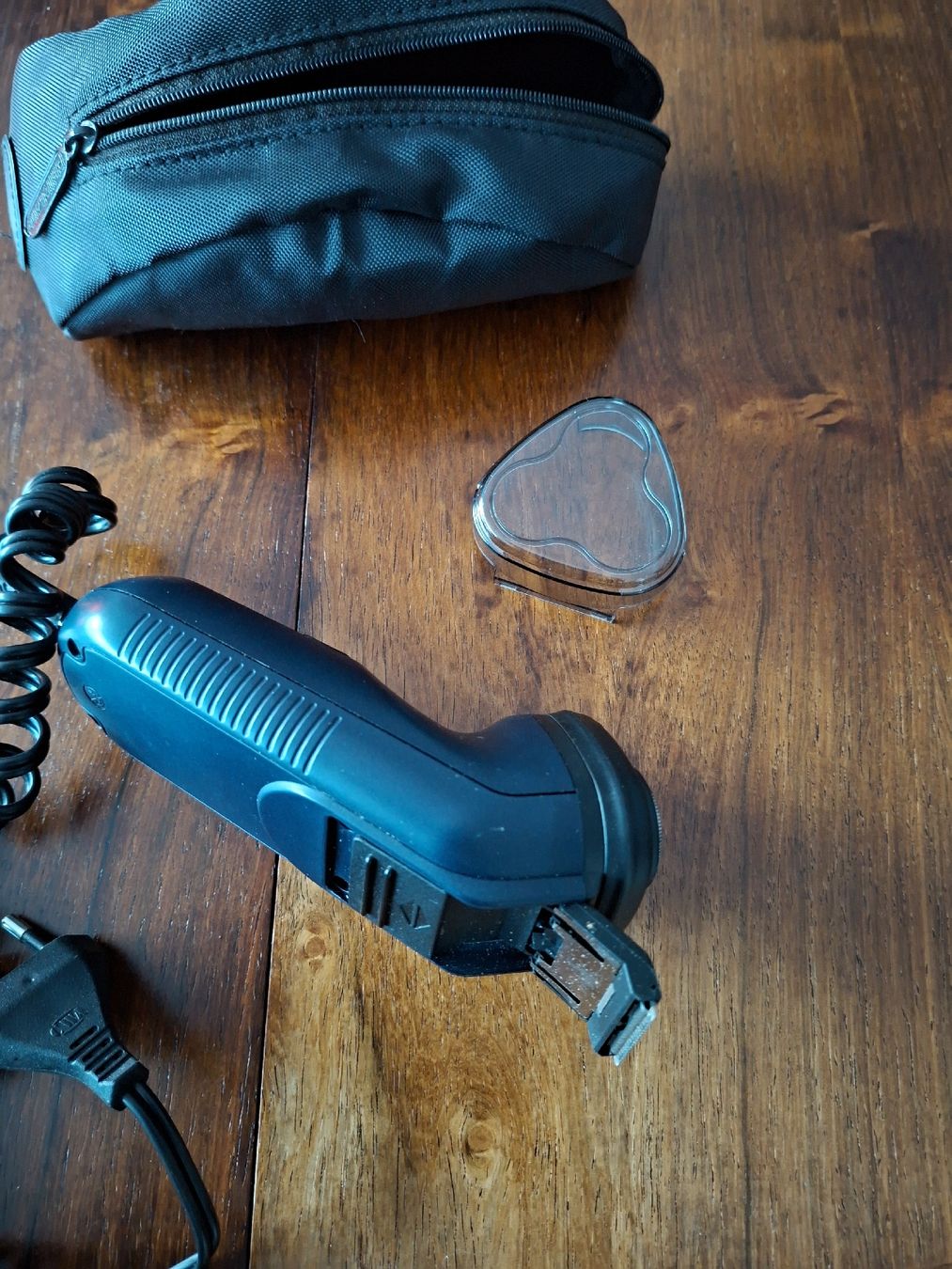 Philips Rasoi & Lamette da barba: Philips Philishave 4806 Rasierer – Usato da Stäfa venduto da Rampensau 3