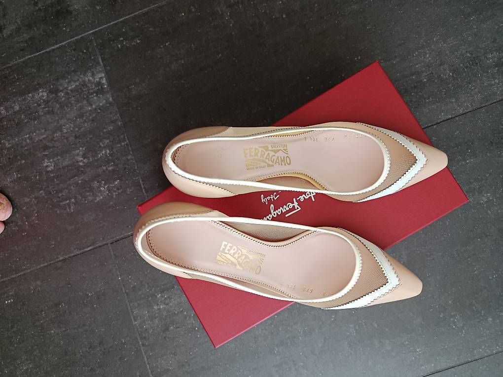 Chaussures femmes: Pumps – D'occasion à Zürich par Brati