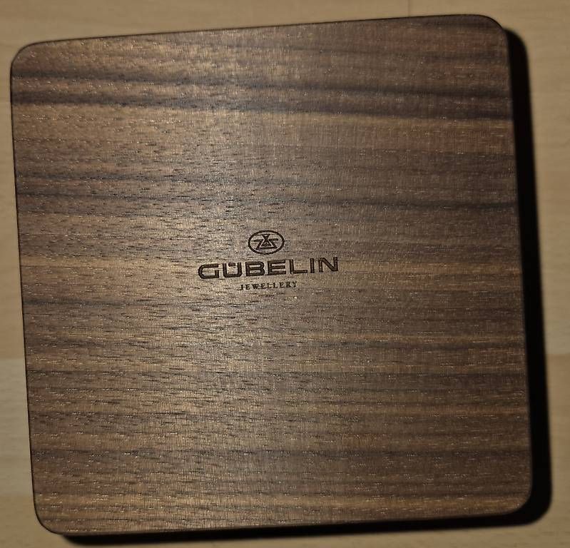 Gübelin Scatole porta orologi: Original Gübelin Jewellery Box – Nuovo (secondo la descrizione) da Glattbrugg venduto da himm00 1