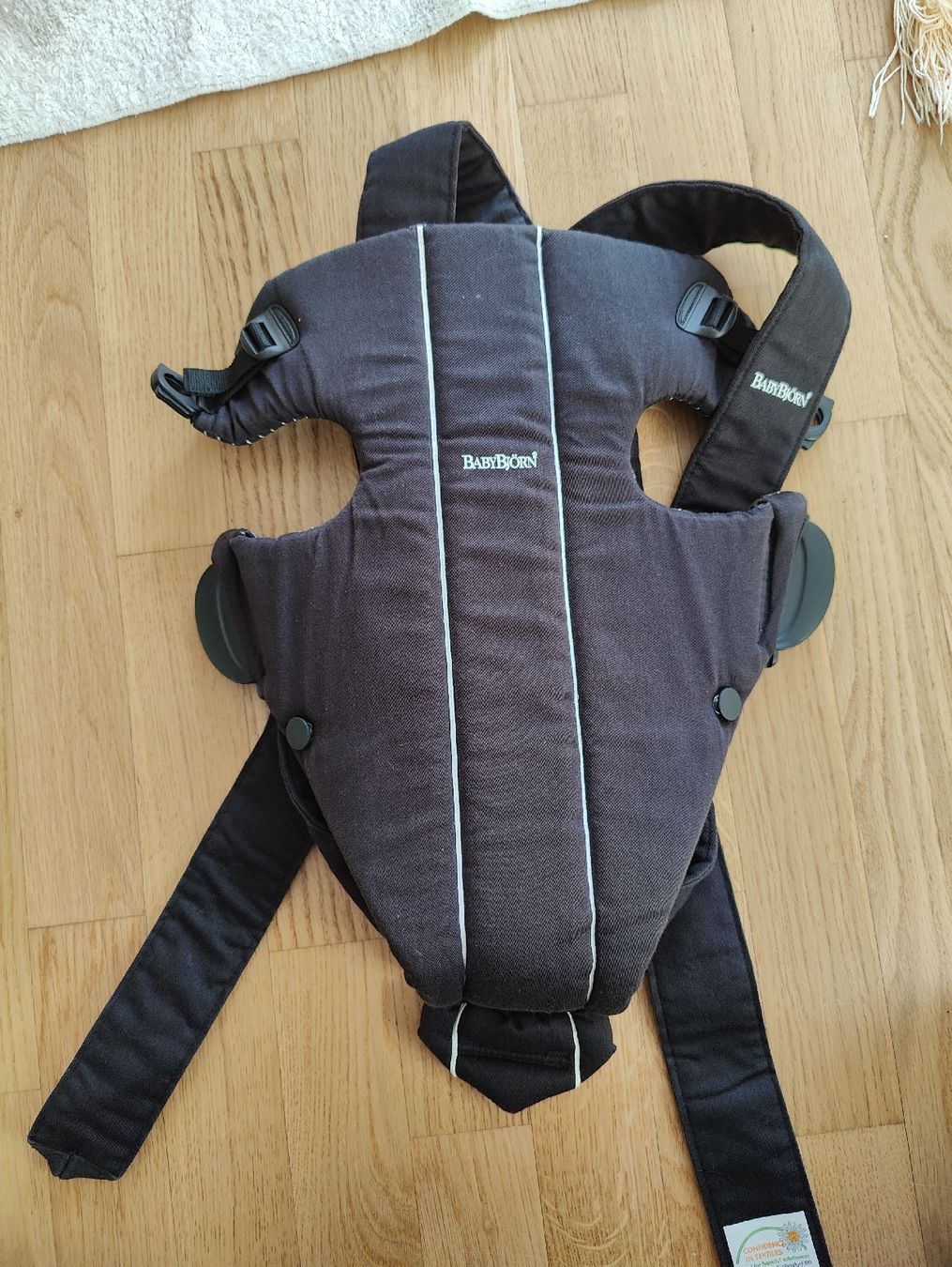 Babybjörn Marsupi portabebè: BABYBJÖRN Porte-Bébé Original – Usato da Bern venduto da linouma