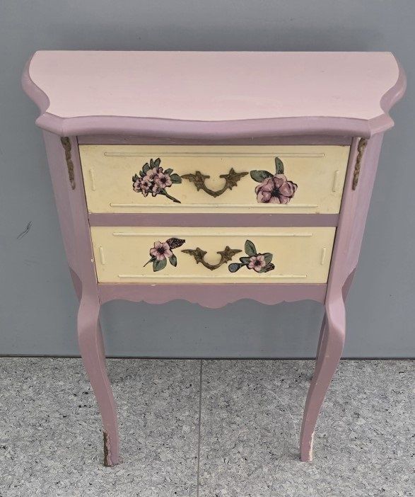 Comodini: Shabby Chic  Vintage-Kommode / Nachttischli – Usato da Flums venduto da Flumsantik
