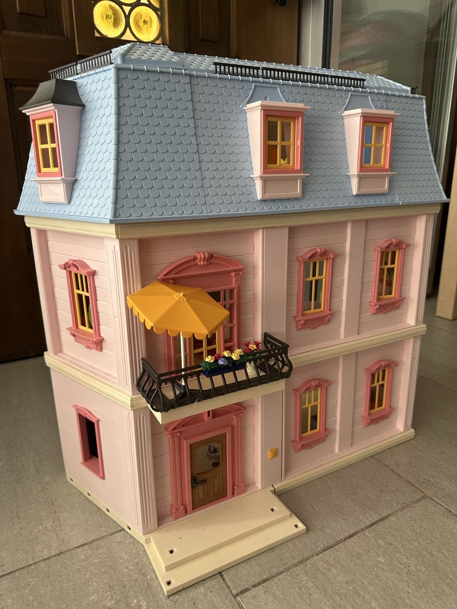 Playmobil Jouets: Playmobilhaus – D'occasion à Endingen par country_family 1