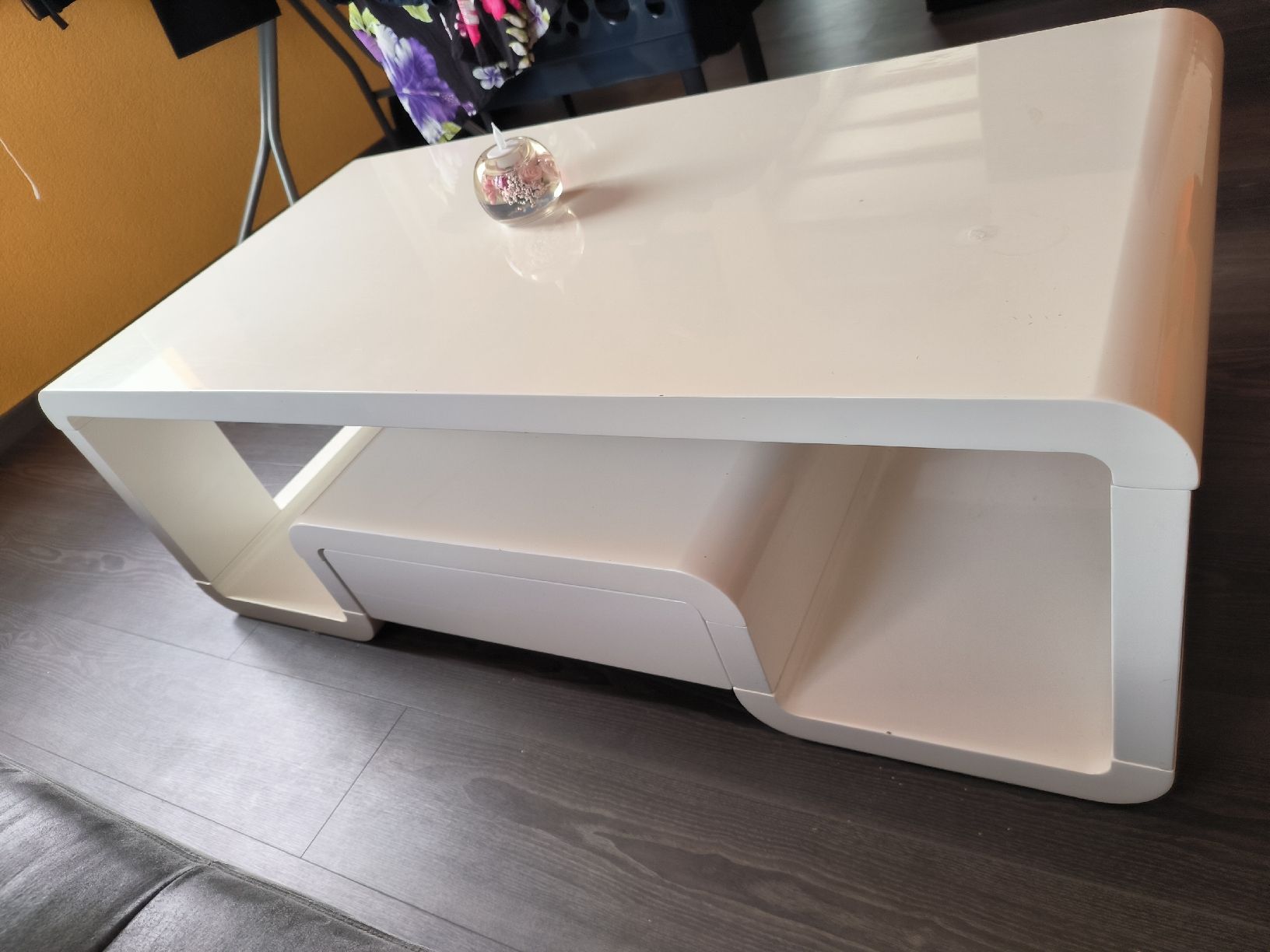 Tische: Couchtisch in weiss – Gebraucht aus Othmarsingen von Othm13 1