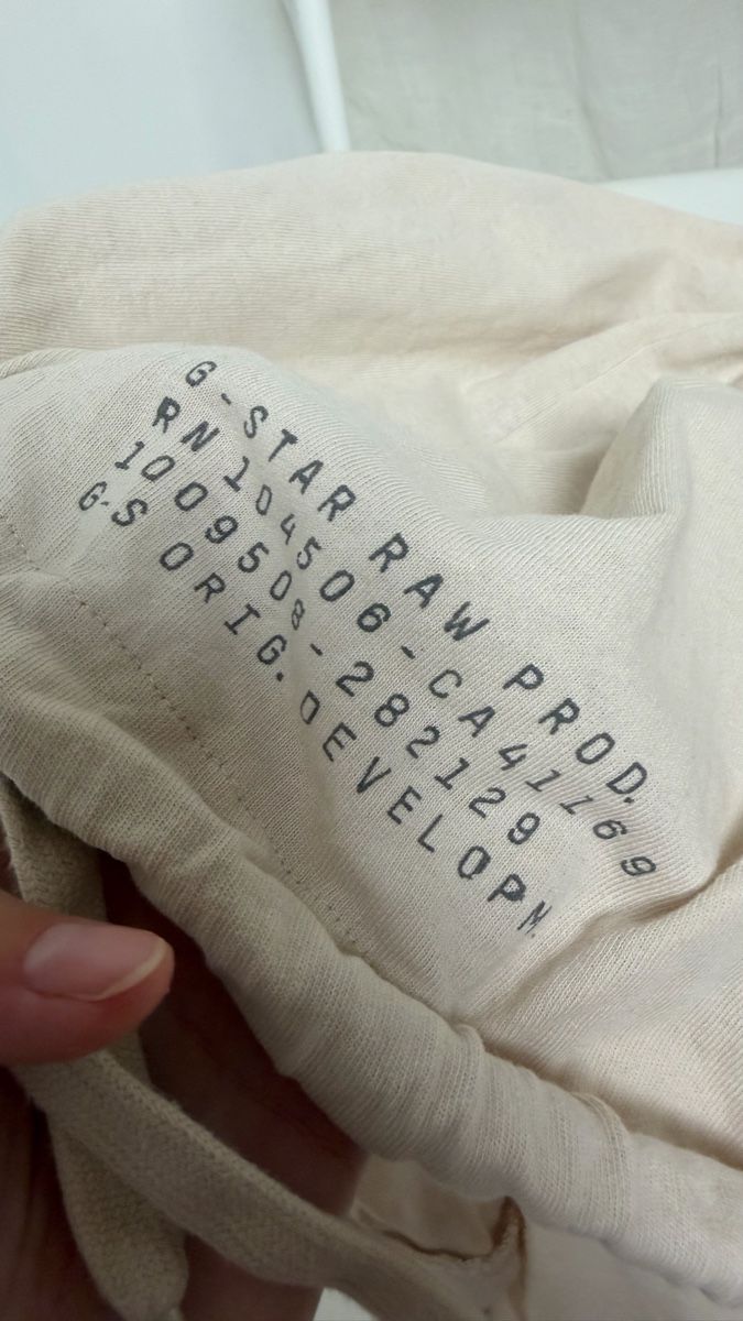 G-Star T-Shirts: G-Star RAW T-Shirt beige  – Gebraucht aus Knonau von Grapesvintage 3