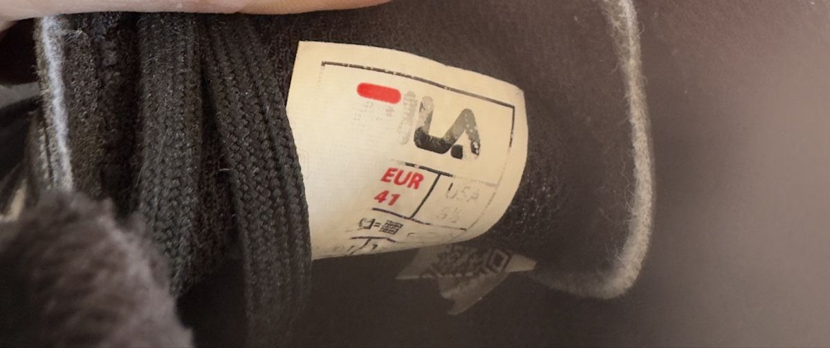 Fila Schuhe für Jungen: Fussballschuhe FILA – Gebraucht aus Pfäffikon SZ von Mampf4 2