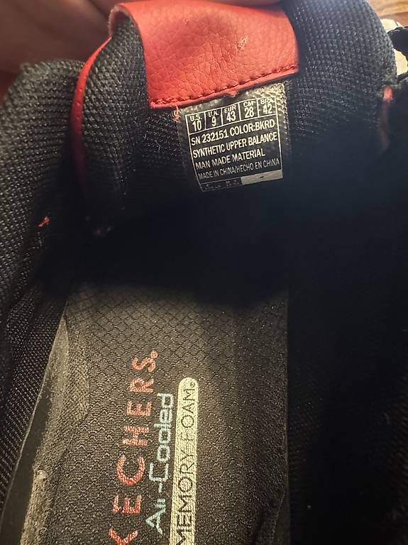 Herrenschuhe: Skechers grösse 43 – Gebraucht aus Adliswil von TjJibit 2