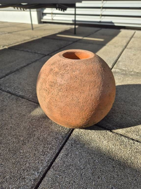 Alle Dekorationen: Wunderschöne Terrakottakugel – Gebraucht aus Allschwil von mat_c7wn