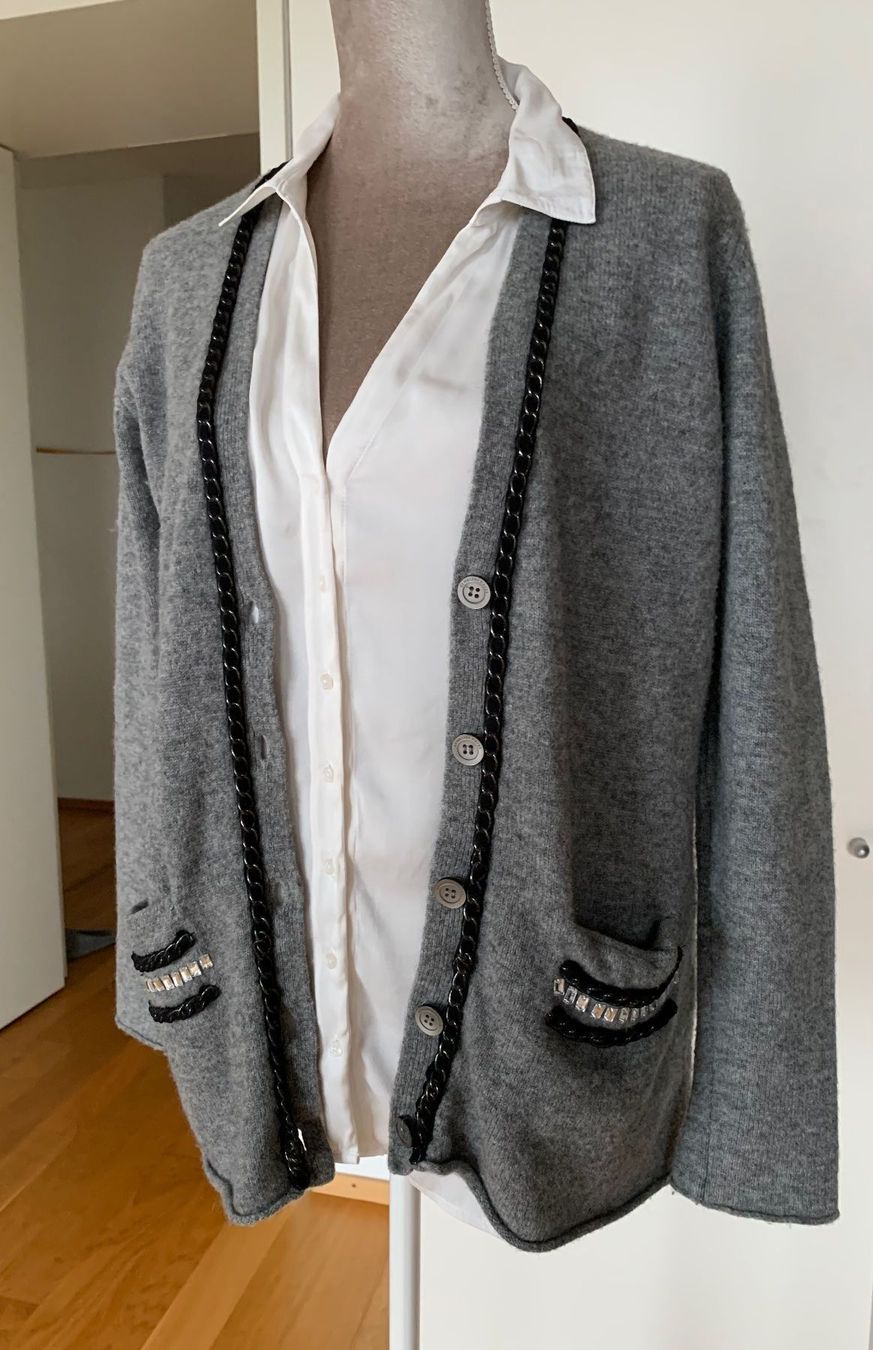 Malene Birger Jacken: Strickjacke by Malene Birger Gr. M ♥️ – Gebraucht aus Kreuzlingen von shopaholicatheart_2 1