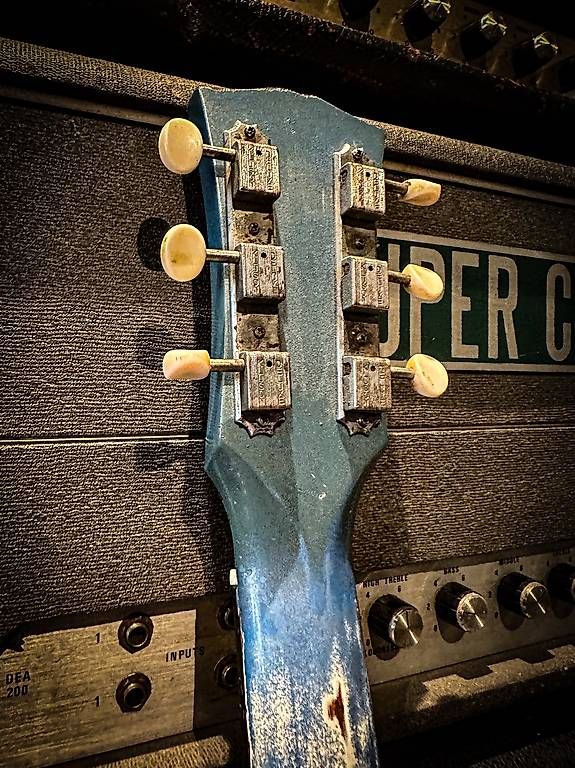 Gibson Strumenti musicali: Gibson replica SG Junior Pelham blue aged – Nuovo (secondo la descrizione) da Montreux venduto da Alligator-AMPS 6