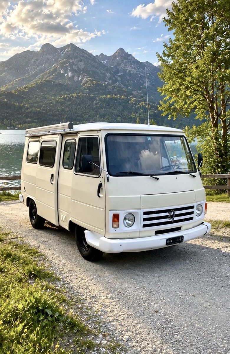 Peugeot Véhicules de camping: Peugeot J9 Camper Bus – D'occasion à Solothurn par and_fv56