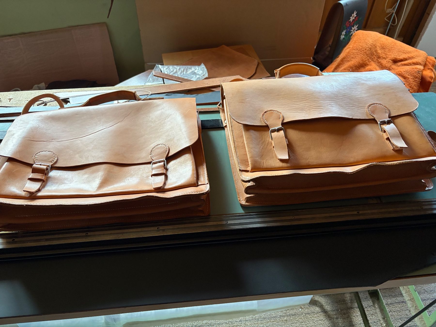 Valigie & Borse: Leder Mappe-Tasche  NEU – Usato da Grünen venduto da kanti1210 3