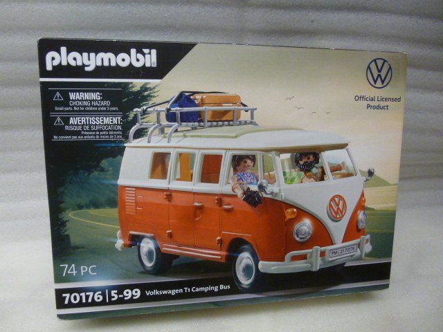 You Can Own A 1962 Volkswagen T1 Camping Bus… In 1:18 Scale For Just 50