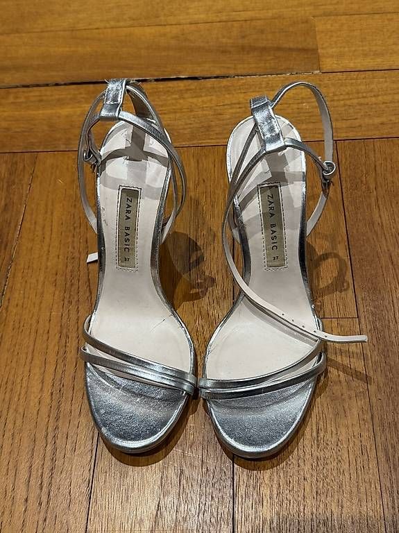 Damenschuhe: ZARA - sandales à talons - Argentée  – Gebraucht aus Cologny von azz_bc9g 2