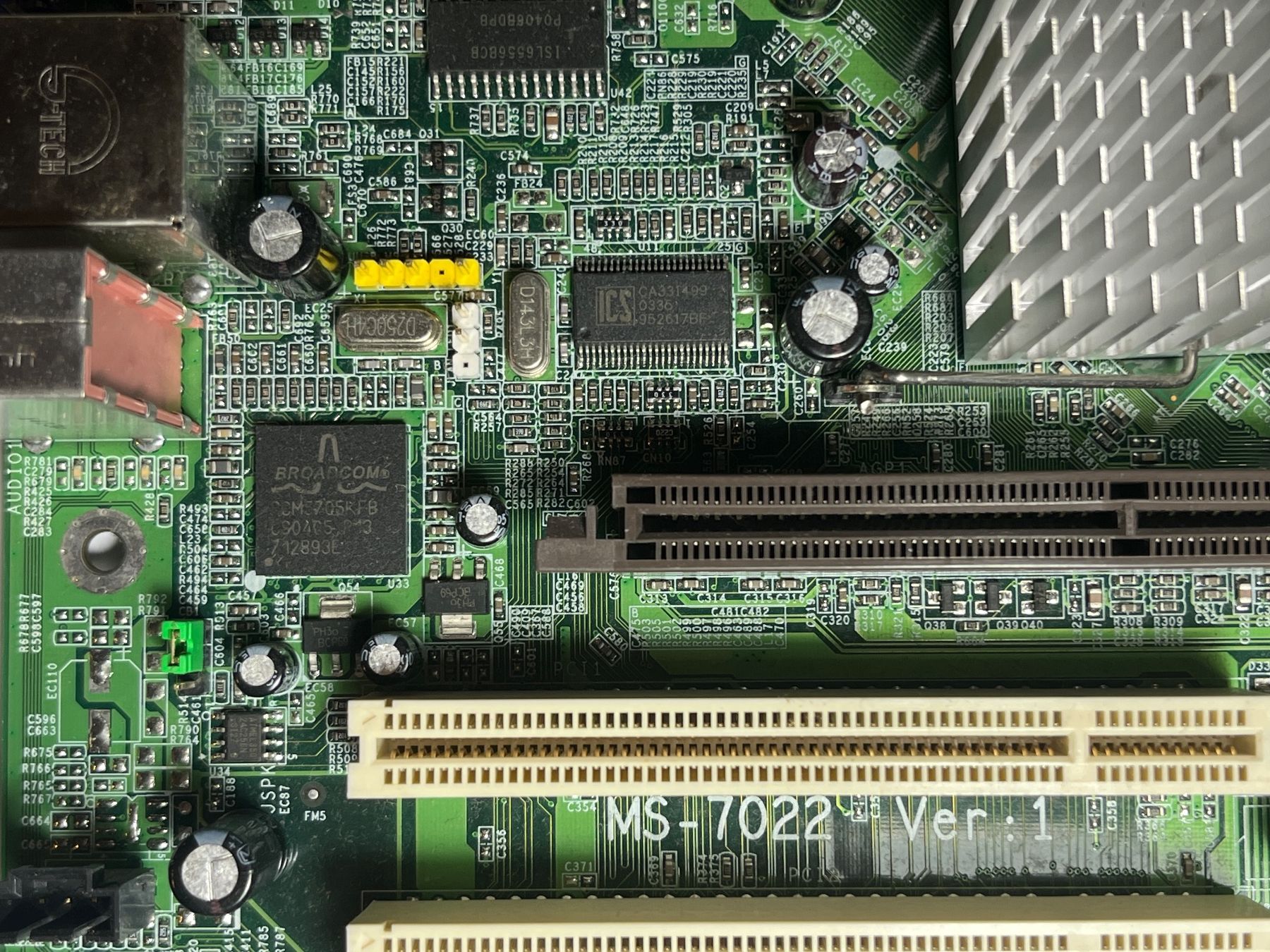 MSI Schede madri: MSI Motherboard mit Pentium4 CPU – Usato da Brugg AG venduto da Pedro4 2