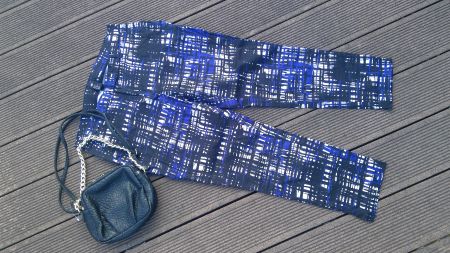 Pantalon à motifs noirs/bleus/blancs H&M, taille 40 (87cm)