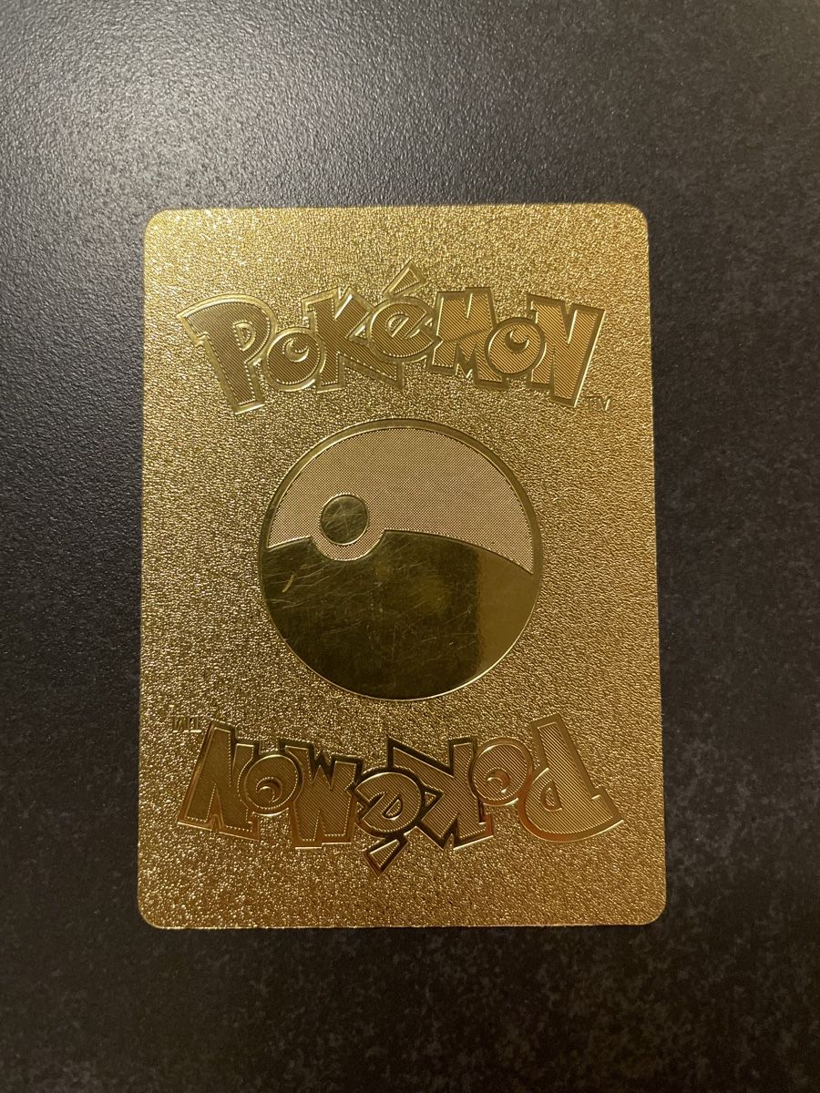 Pokémon Sammelbilder & Trading cards: Charizard V gold 2020 – Gebraucht aus Steinhausen von  1
