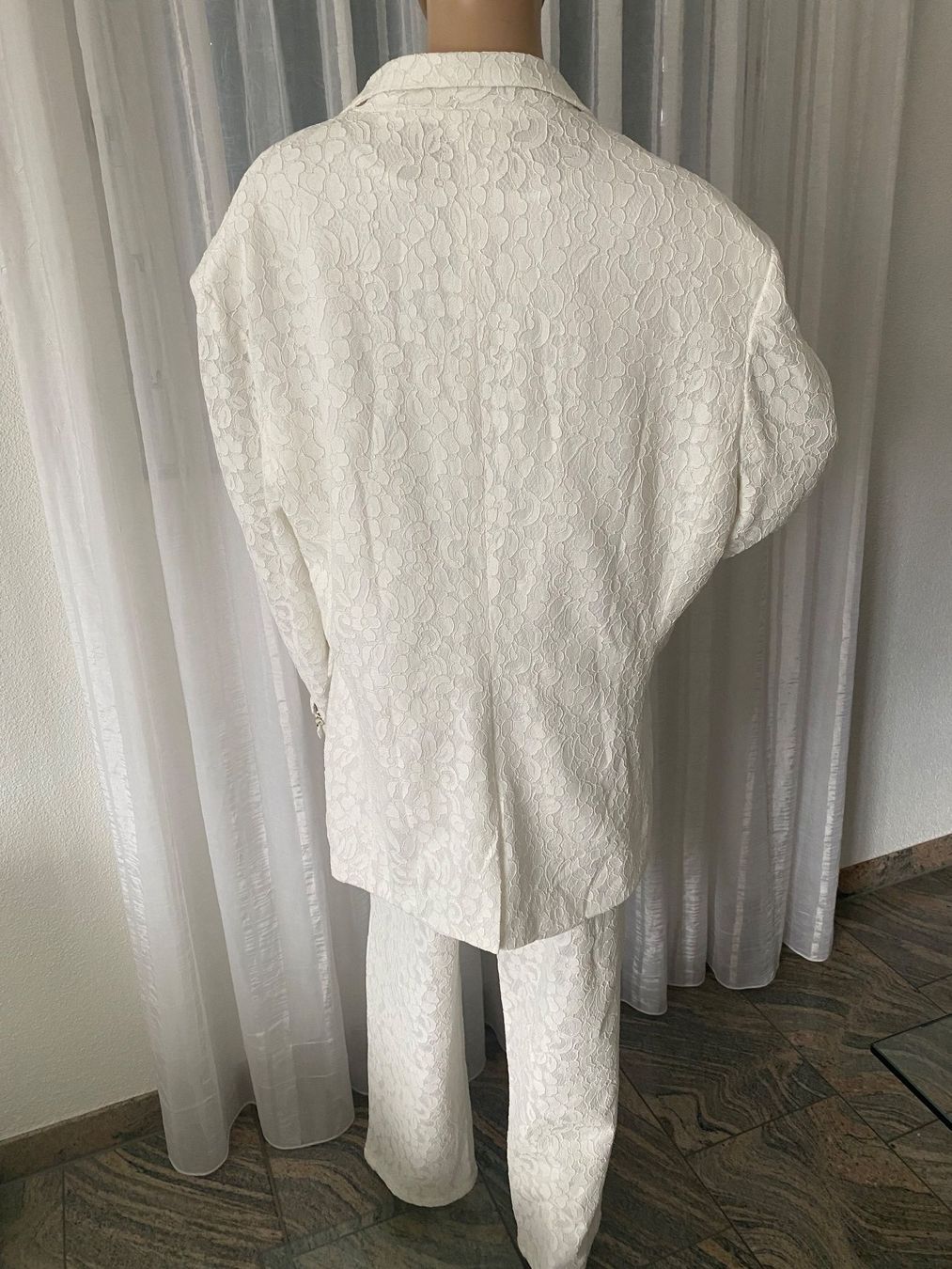 Completi: toller/einmaliger Anzug elegant & stylisch, L/XL – Nuovo e nell'imballaggio originale da Winkel venduto da ferrari2022 7