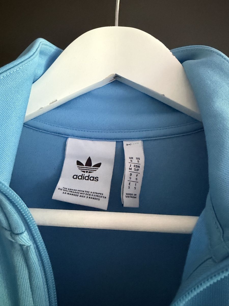 Adidas Giacche: Adidas Trainingsjacke – Nuovo e nell'imballaggio originale da Suhr venduto da sr.96 1