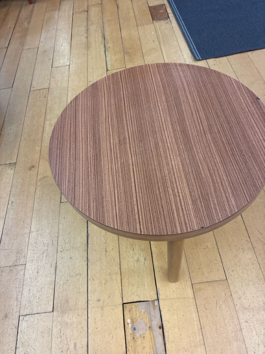 Tavoli: Runder Beistelltisch, Holz-Optik – Usato da Dagmersellen venduto da casatualiq