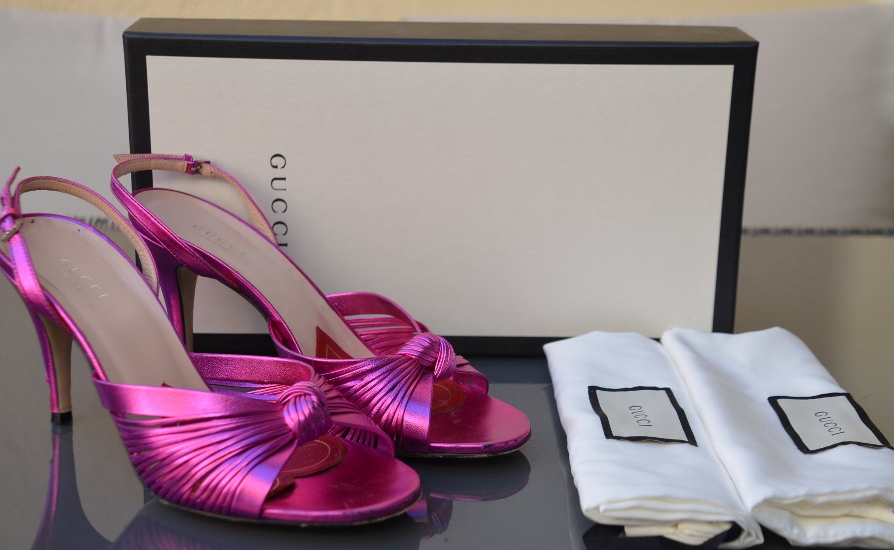 Casadei Scarpe da donna: Gucci  Sandalen / sandales . 38,5 – Usato da Collonges venduto da arashee 1