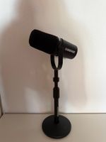 Shure MV7+ Podcast Kit