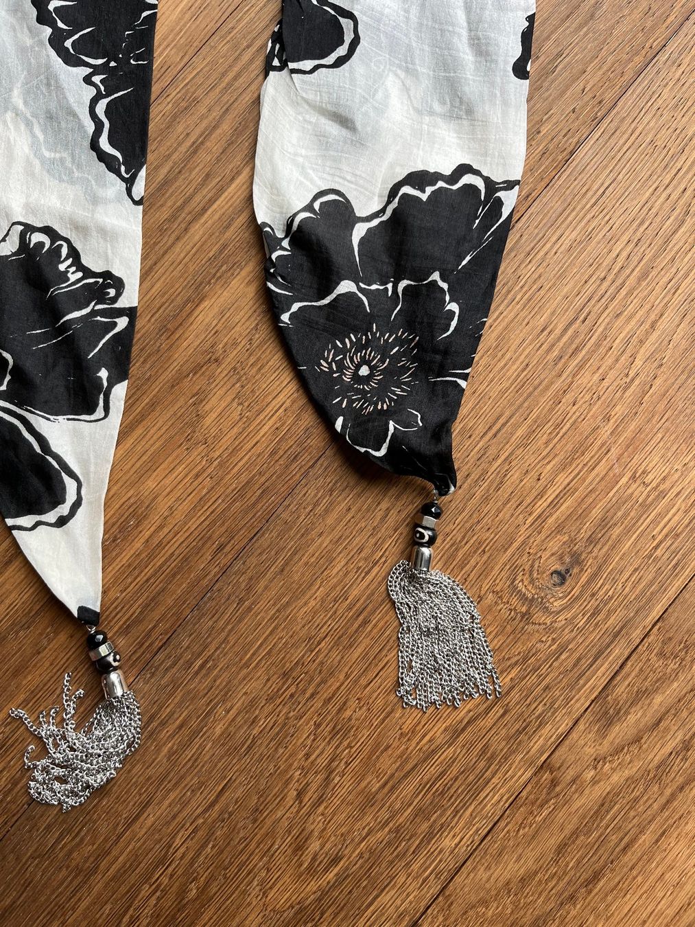 Foulard & Sciarpe: Twilly Schal Rapsodia Seide mit Metall-Enden – Usato da Affoltern am Albis venduto da Blackrhythm 3