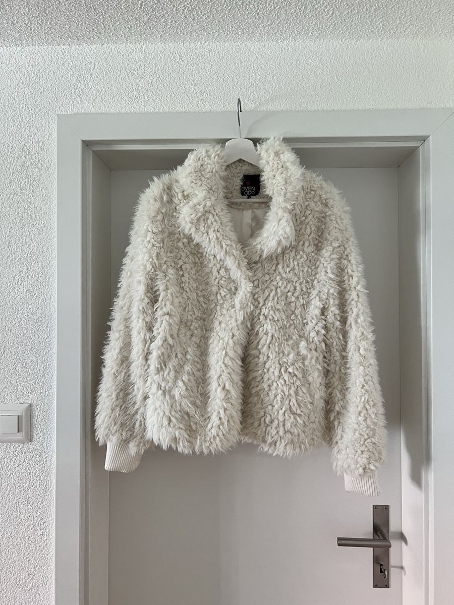 Giacche: Kuschelige Jacke – Usato da Balsthal venduto da Katrin94