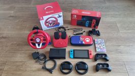 Nintendo Switch Konsole mit Mario Kart und Zubehöre