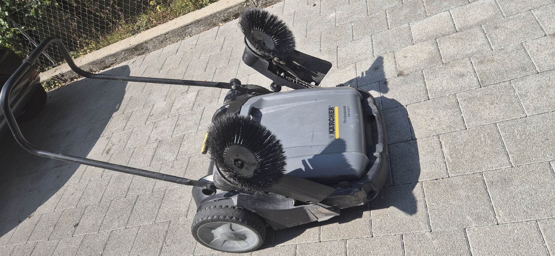 Kärcher Alle Maschinen: Kärcher KM 70/20C – Gebraucht aus Grenchen von Heja1604 3