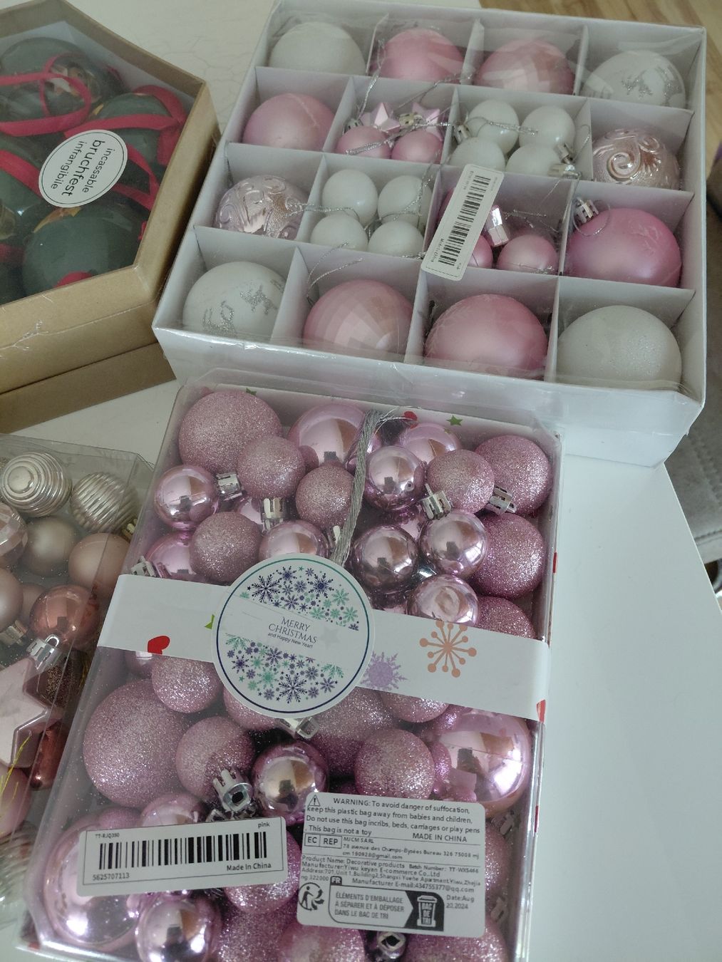 Alle Dekorationen: Weihnachtskugel  Neuwertig – Gebraucht aus Allenwinden von Muggi076 1